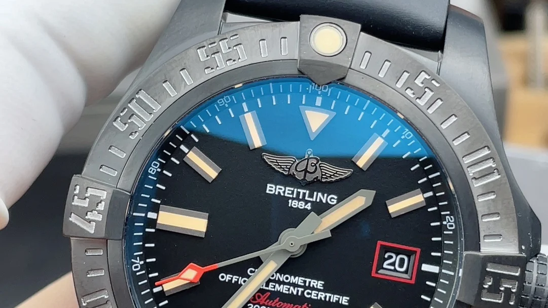Breitling Avenger — photographed off the sweep