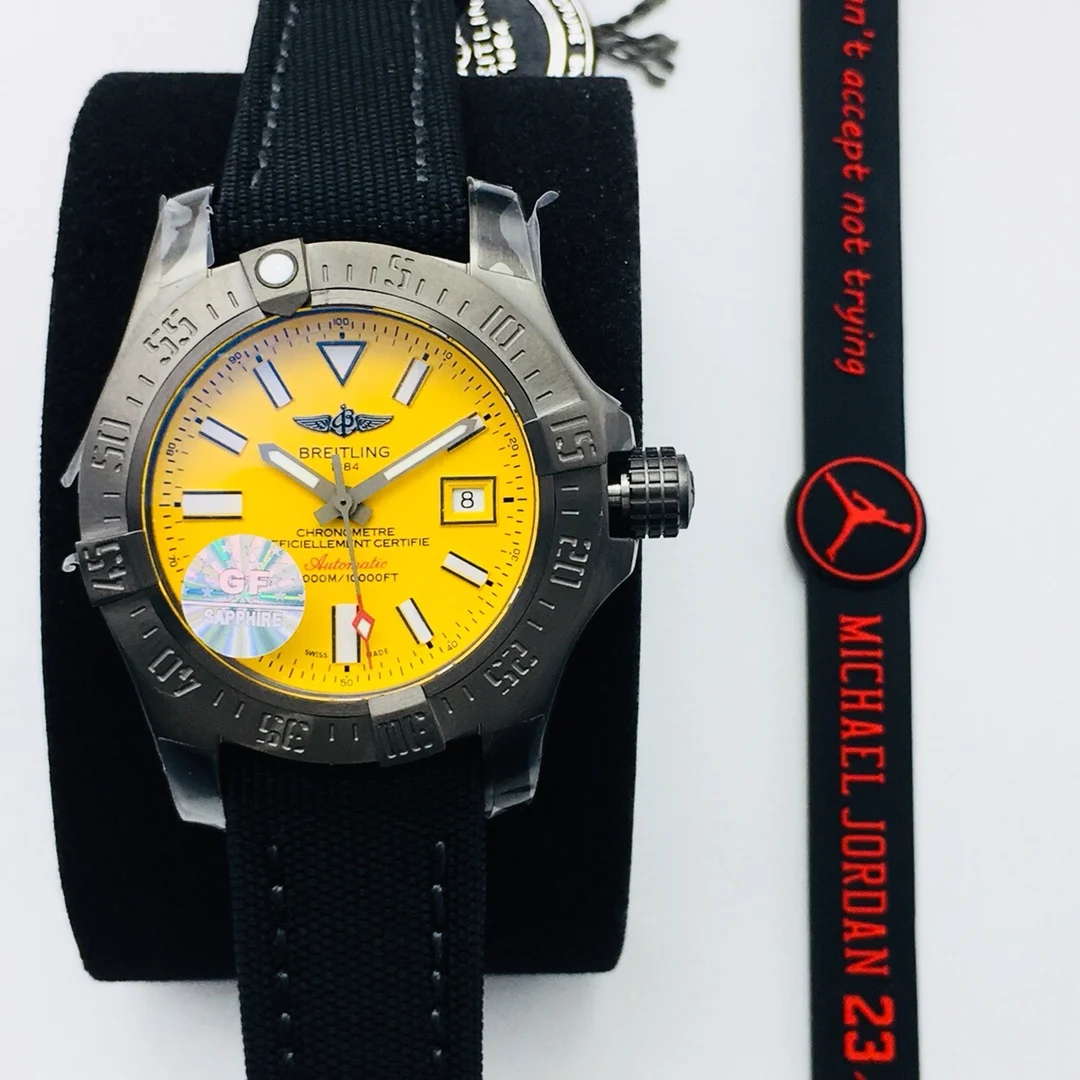 Breitling Avenger Steel 45mm — photographed off the sweep