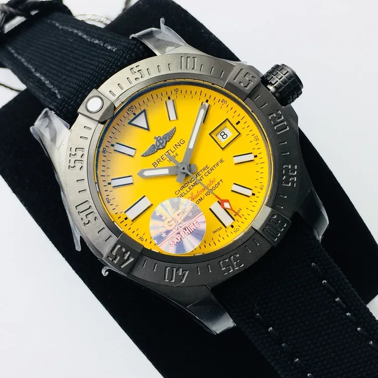 Breitling Avenger Steel 45mm