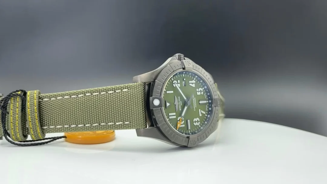 Breitling Avenger Titanium Green Dial — photographed off the sweep