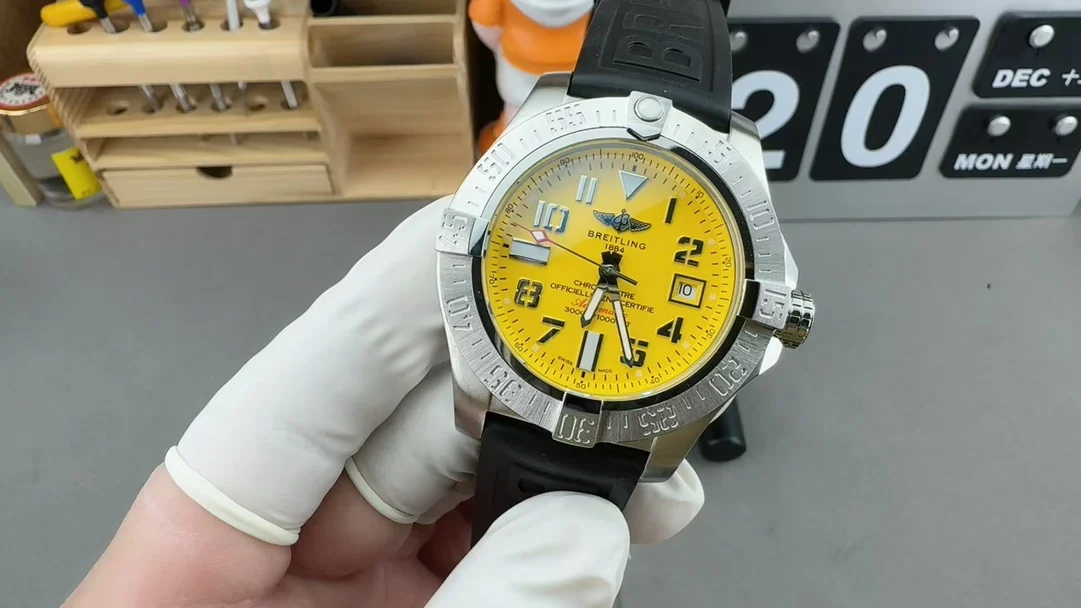 Breitling Avenger Yellow Dial — photographed off the sweep