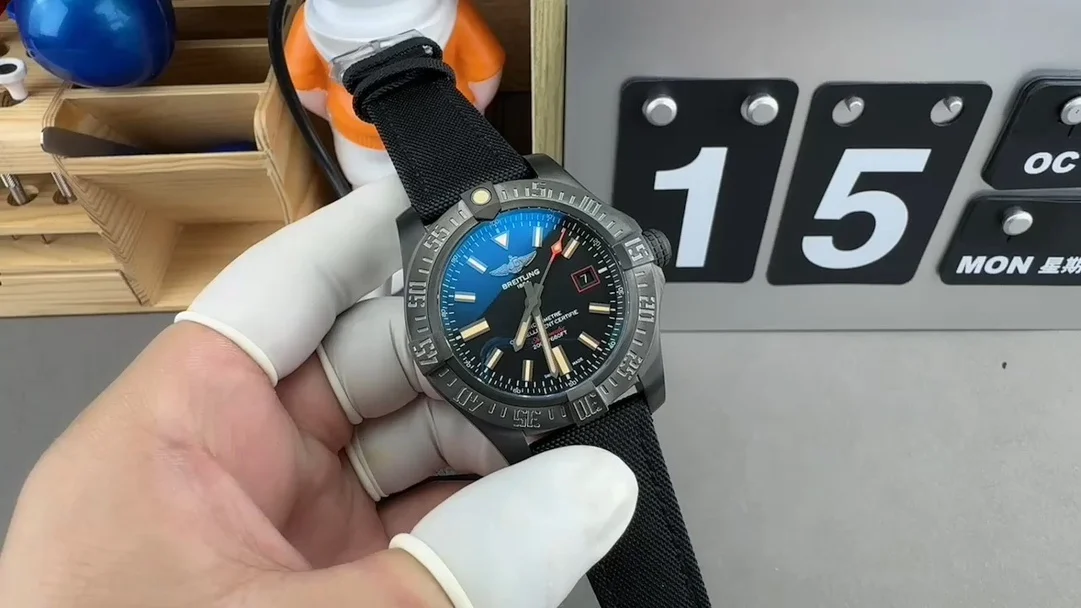 Breitling Blackbird reconnaissance aircraft movement 2824