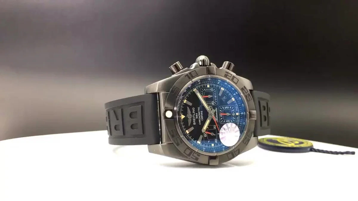 Breitling Carbon Black Dial 44mm — photographed off the sweep