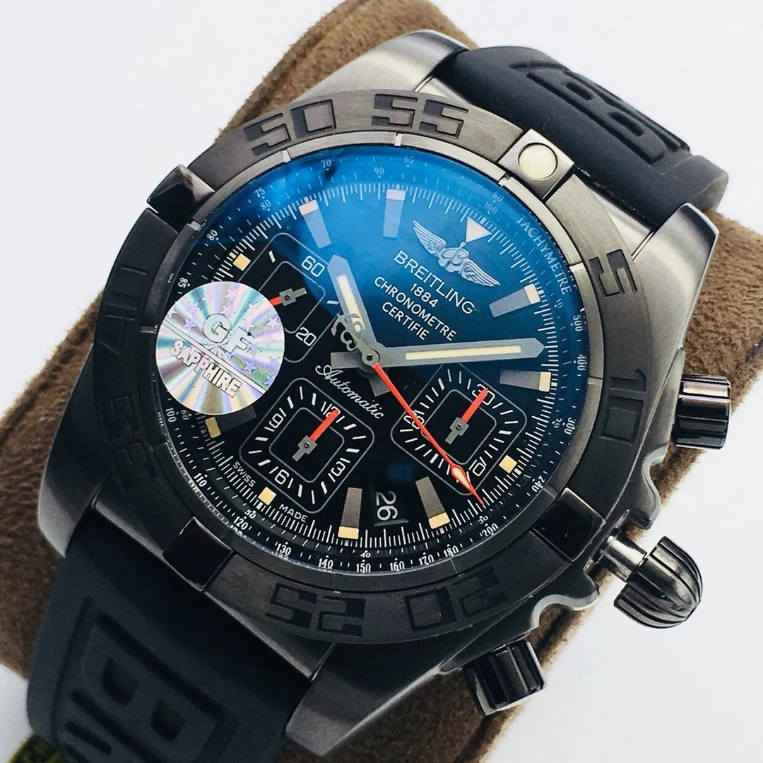 Breitling Carbon Black Dial 44mm — photographed off the sweep