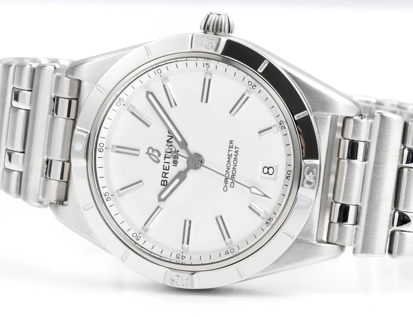 Breitling Chronomat Steel — detail