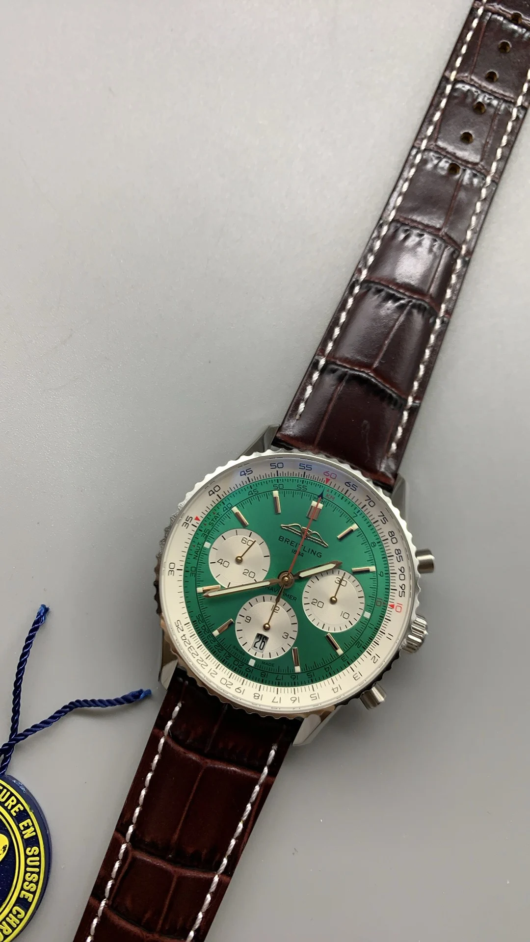 Breitling Green Dial — photographed off the sweep