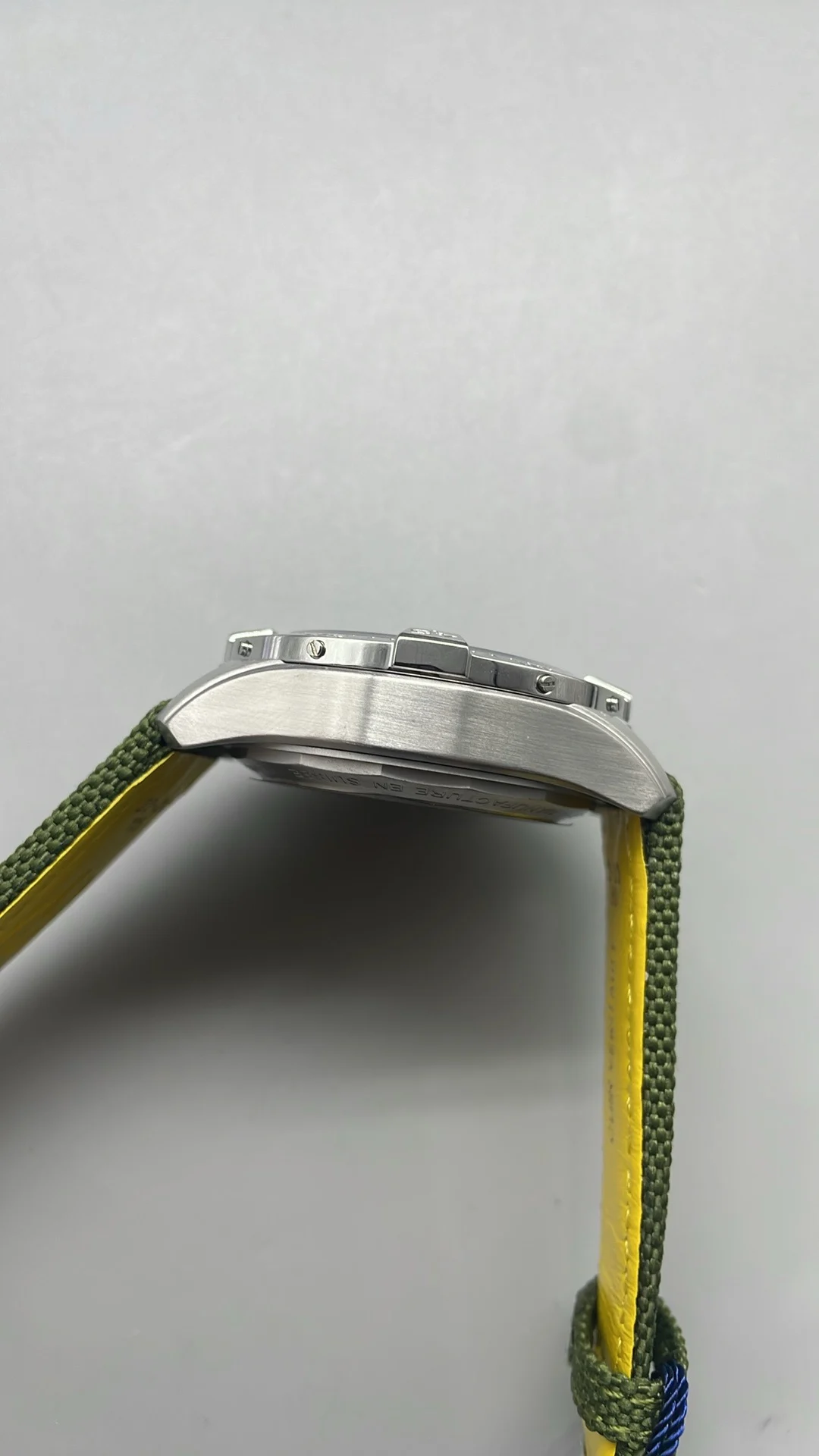Breitling Green Dial — photographed off the sweep