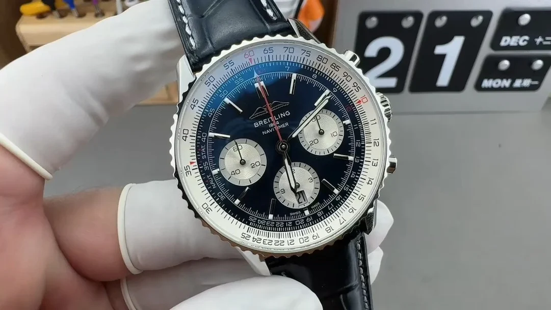 Breitling Navitimer