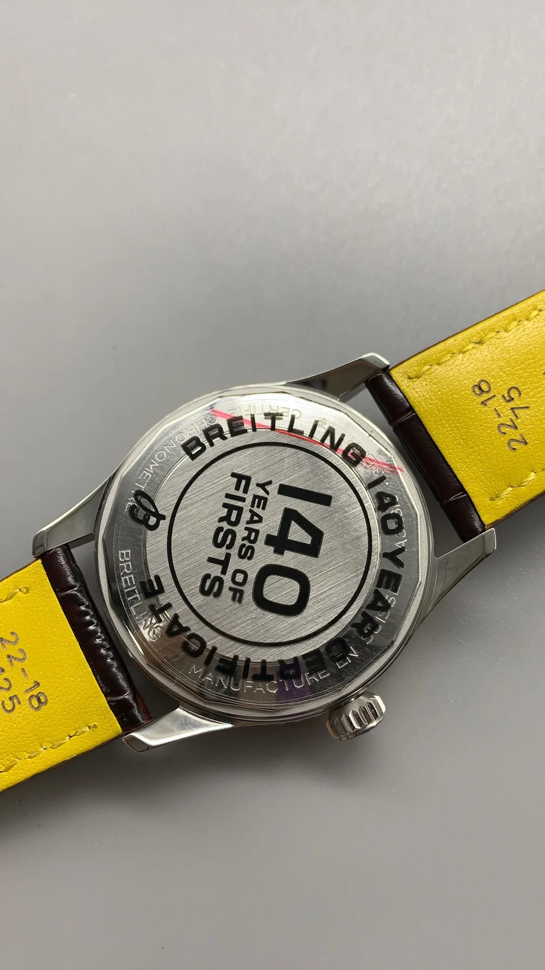 Breitling Navitimer 40mm — photographed off the sweep