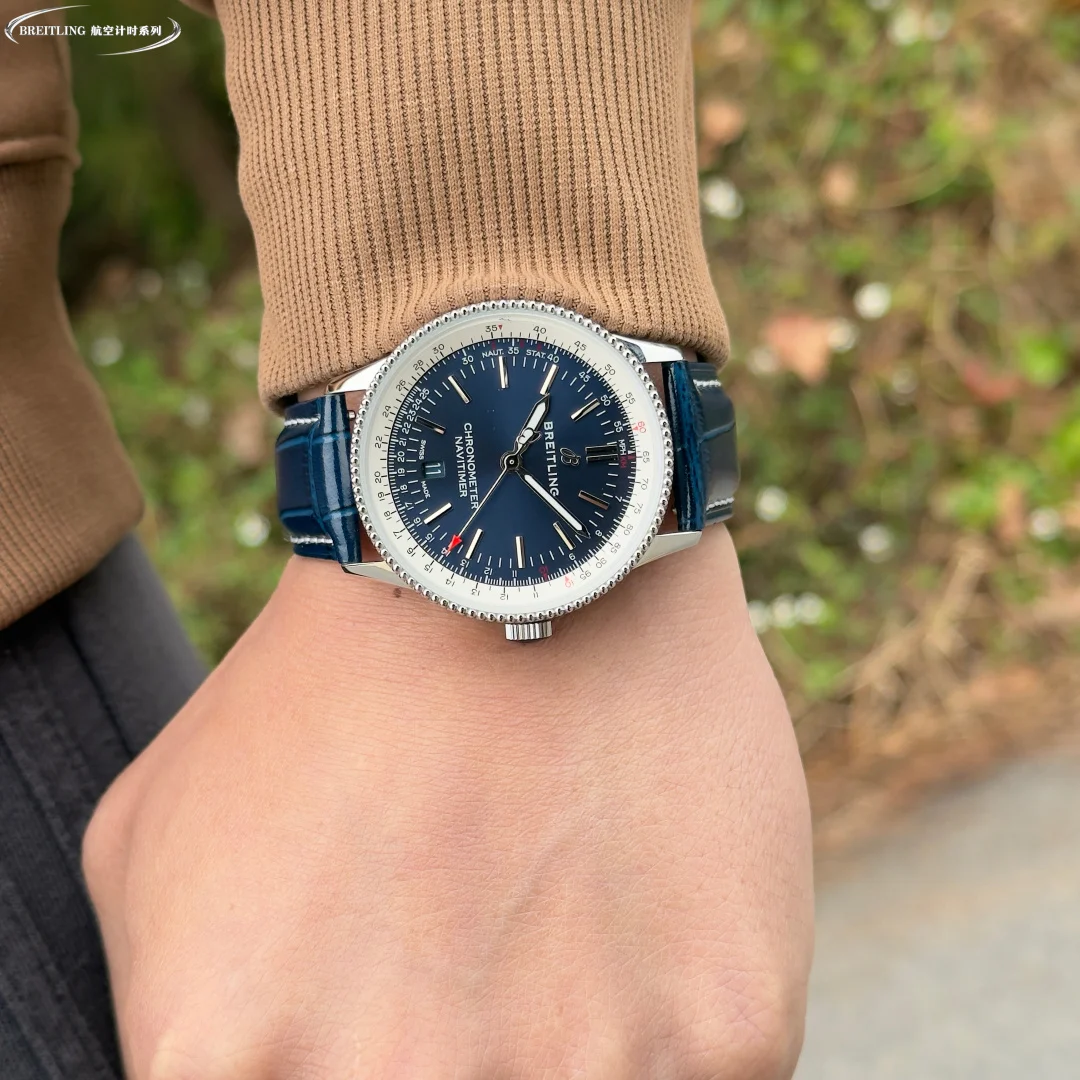 Breitling Navitimer 41mm — photographed off the sweep