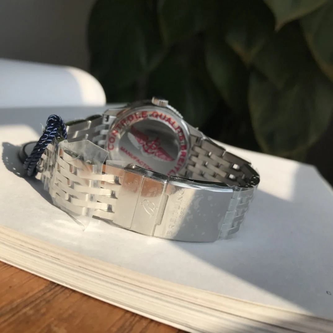 Breitling Navitimer Blue Dial Diamond-Set 35mm — photographed off the sweep