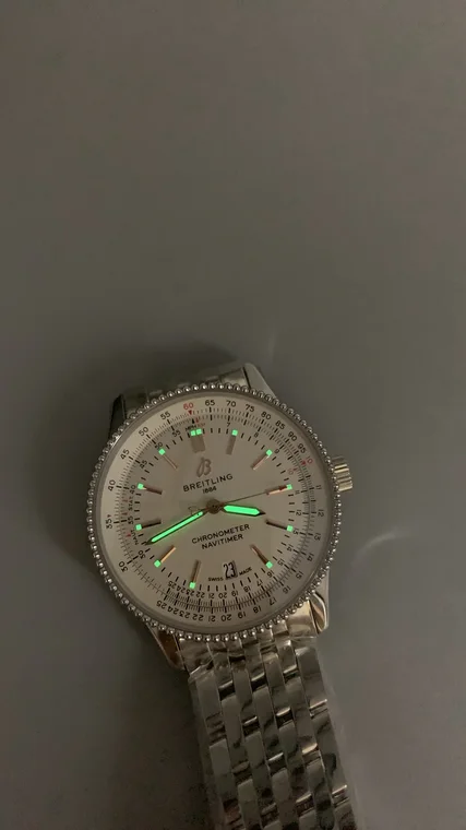 Breitling Navitimer