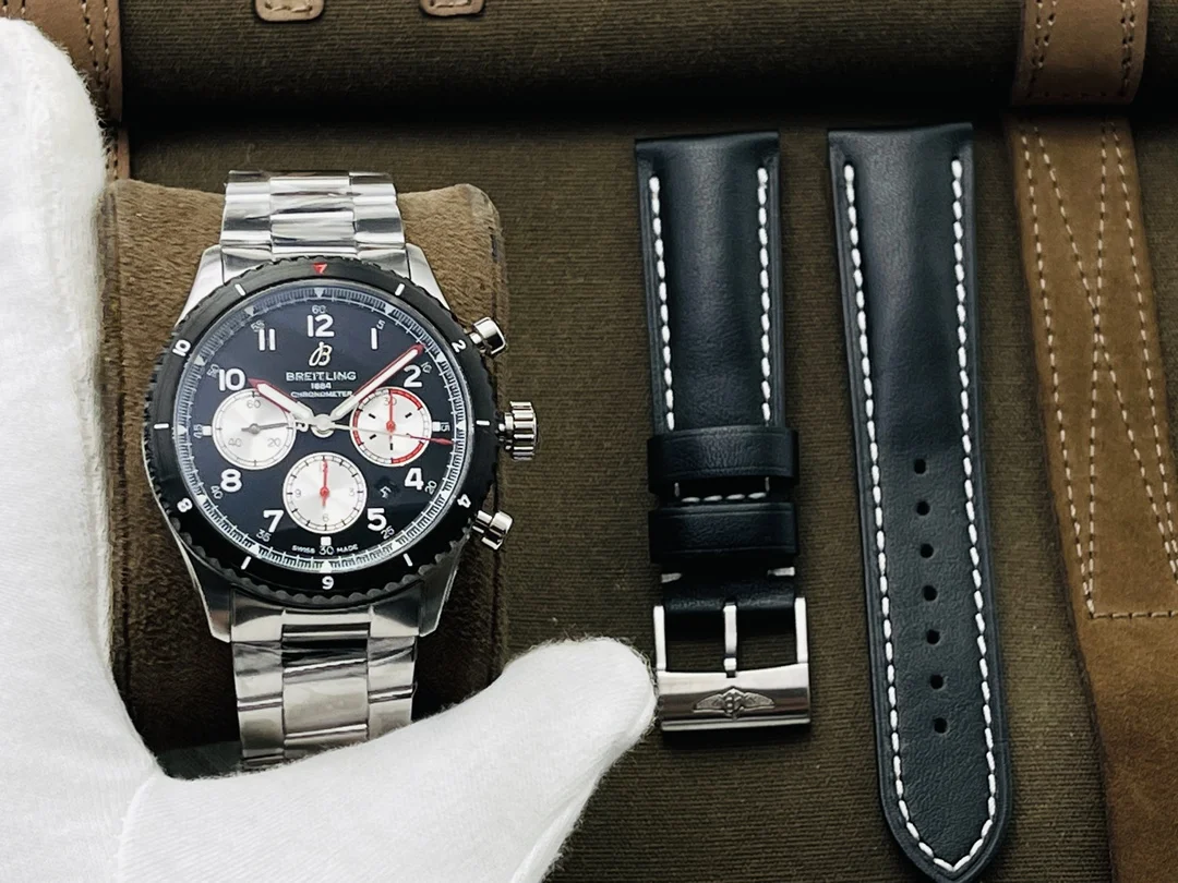 Breitling Panda Black Dial — photographed off the sweep