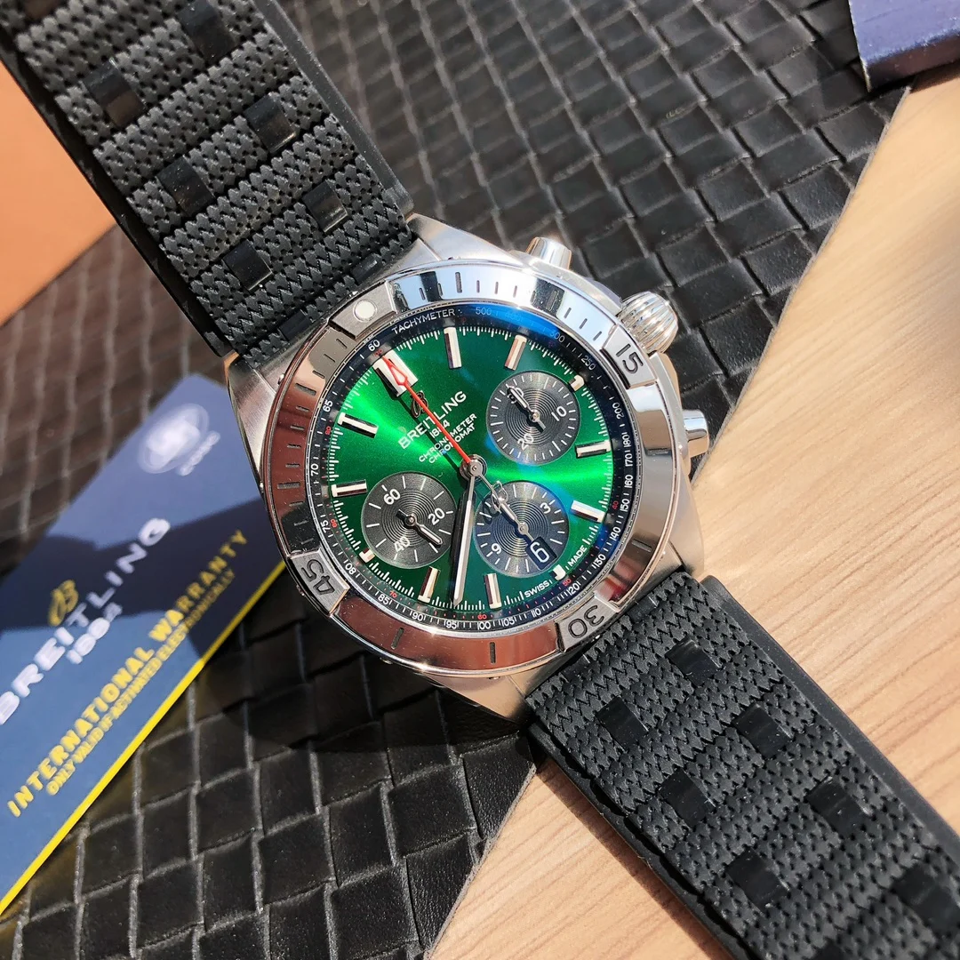 Breitling Panda Steel Green Dial — photographed off the sweep