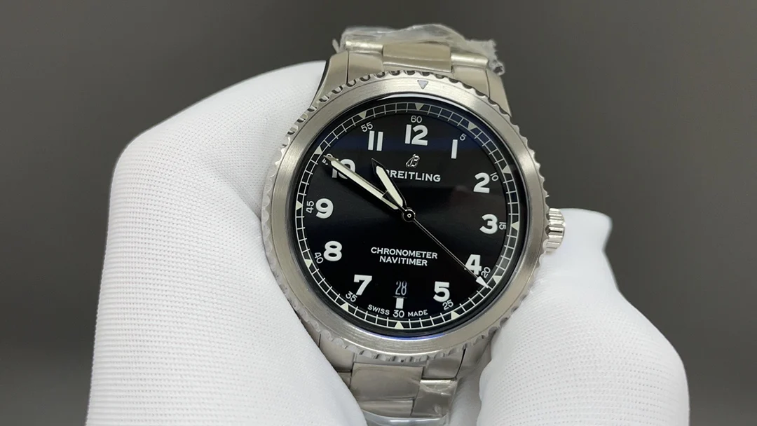 Breitling Steel 41mm — photographed off the sweep