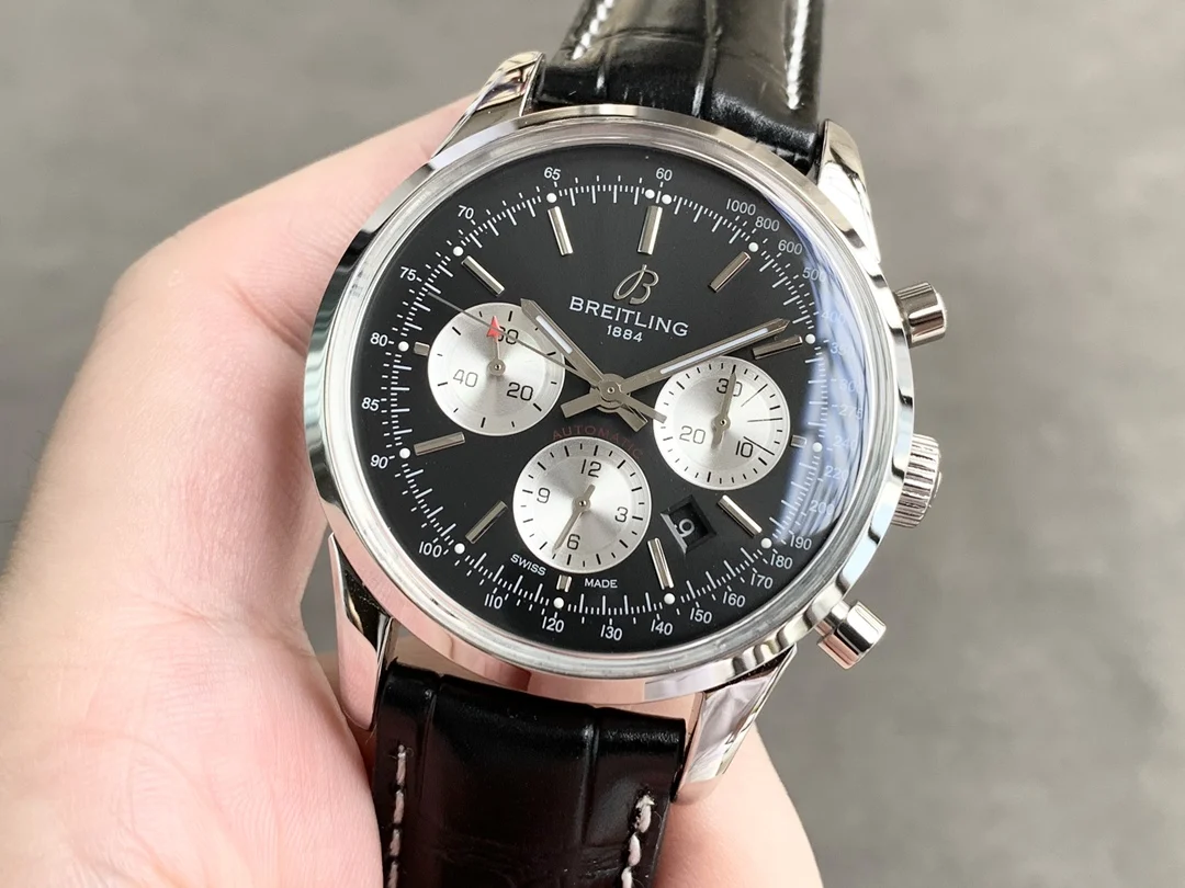 Breitling Steel 43mm — photographed off the sweep