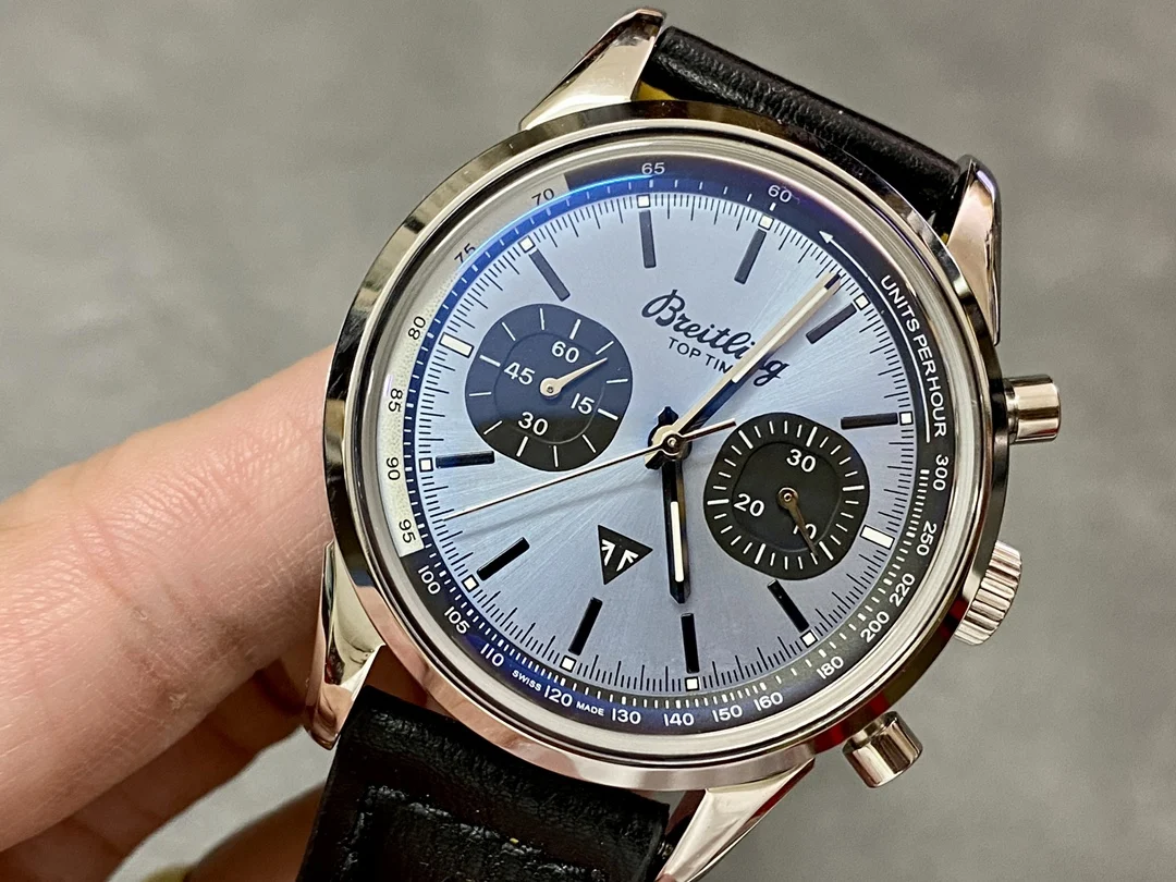 Breitling Steel Black Dial — photographed off the sweep