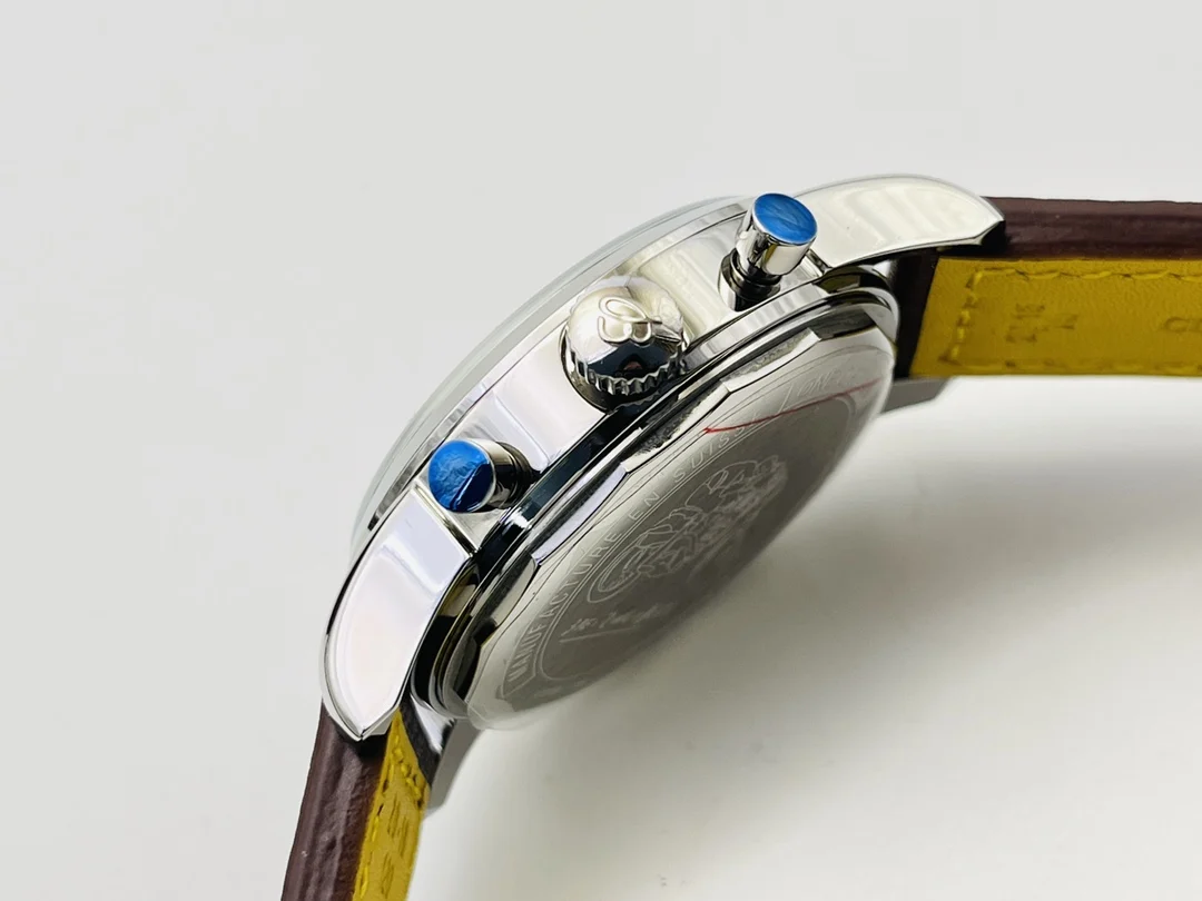 Breitling Steel Brown Dial — photographed off the sweep