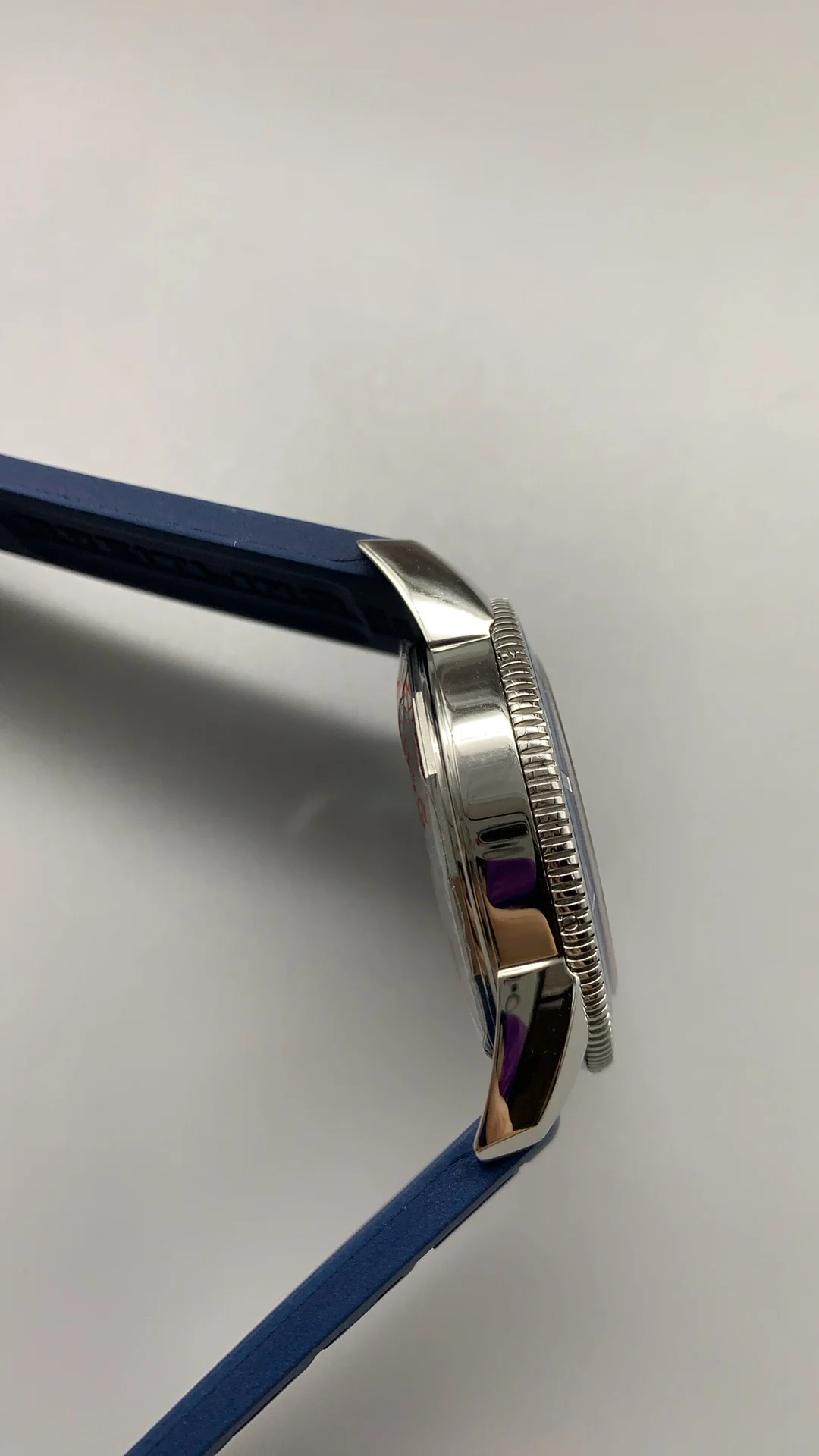 Breitling Superocean 42mm β photographed off the sweep