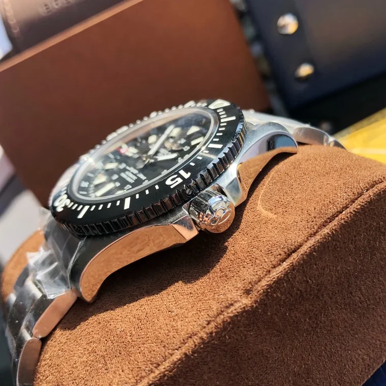 Breitling Superocean Ceramic 44mm