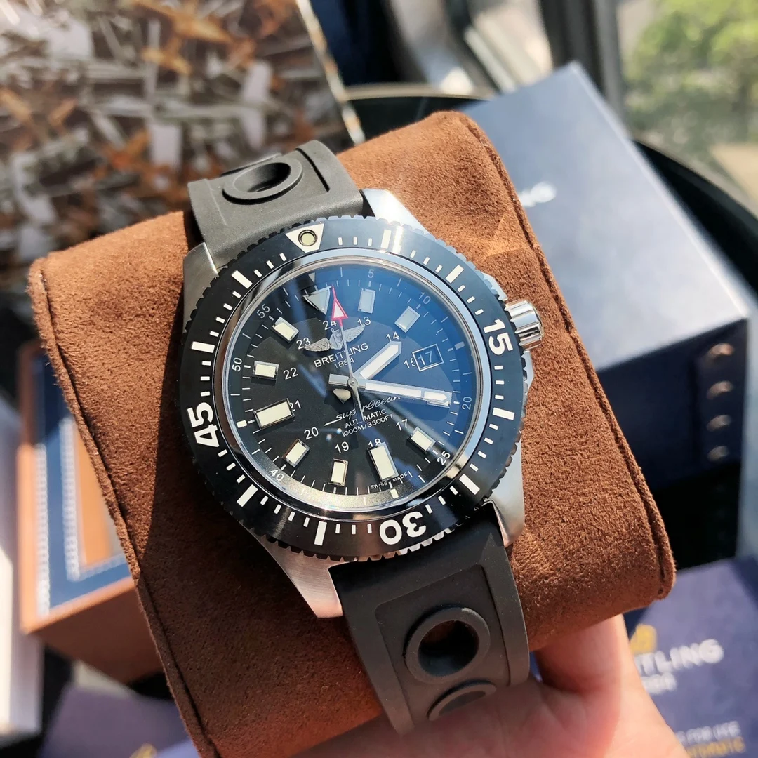 Breitling Superocean Ceramic 44mm — photographed off the sweep