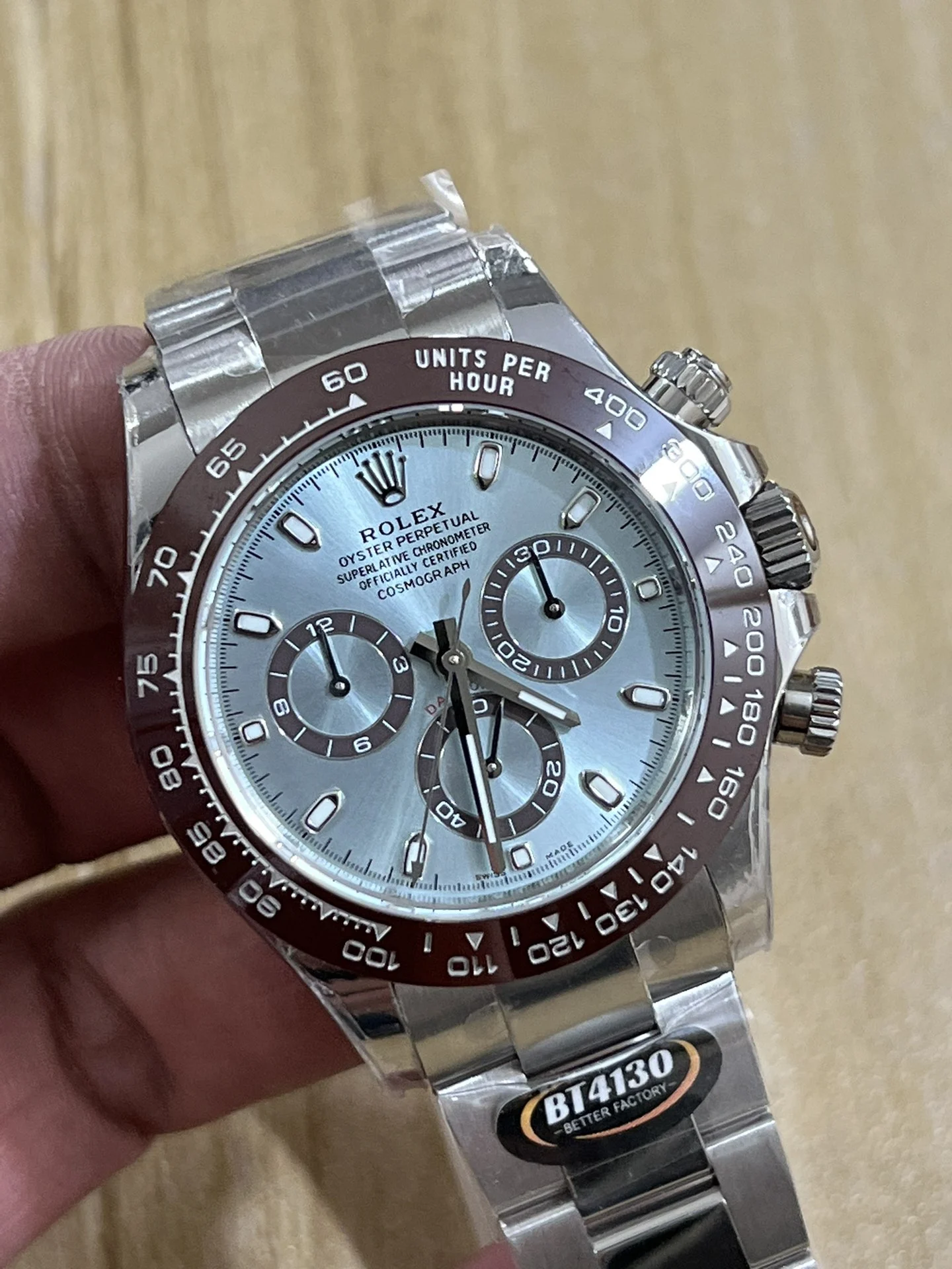 BT4130 Ice Blue Striped Dingdi — photographed off the sweep