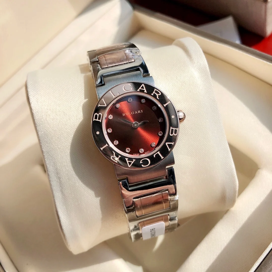 Bulgari Diamond-Set 26mm — photographed off the sweep