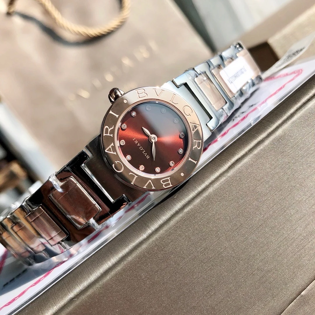Bulgari Diamond-Set 26mm — photographed off the sweep