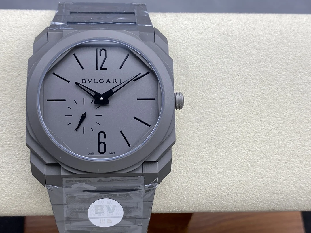 Bulgari Octo Finissimo Ceramic Blue Dial 40mm