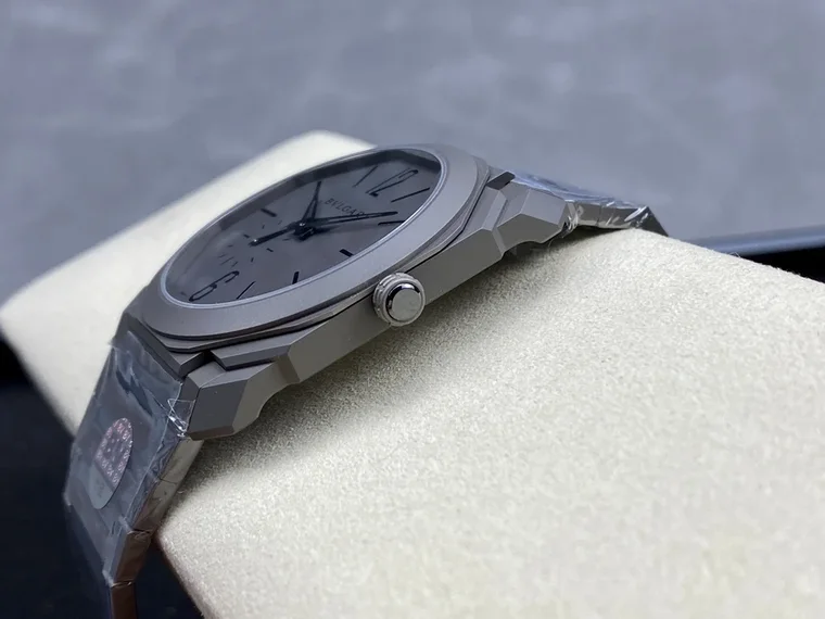 Bulgari Octo Finissimo Ceramic Blue Dial 40mm