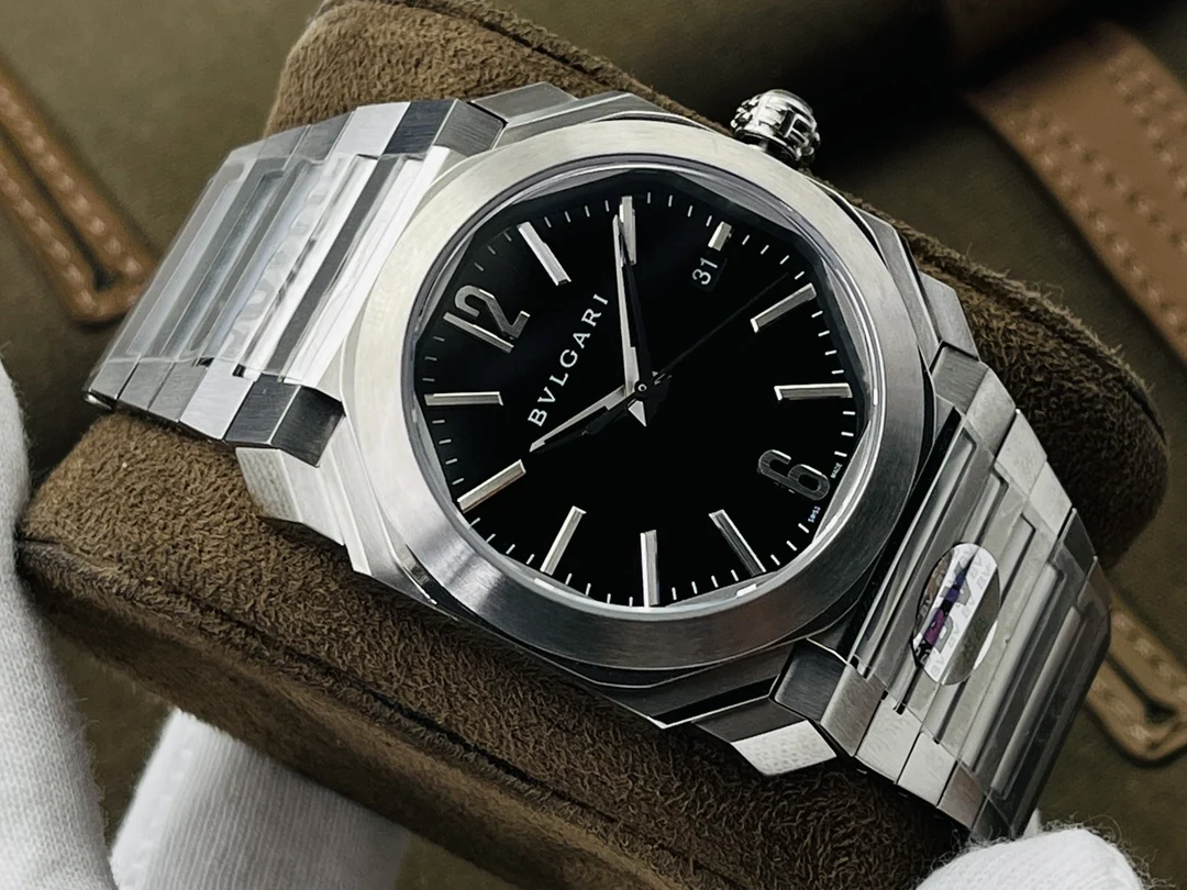 Bulgari Octo Steel — photographed off the sweep