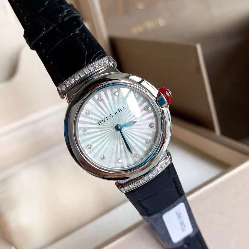 Bulgari Steel Diamond-Set 30mm — photographed off the sweep
