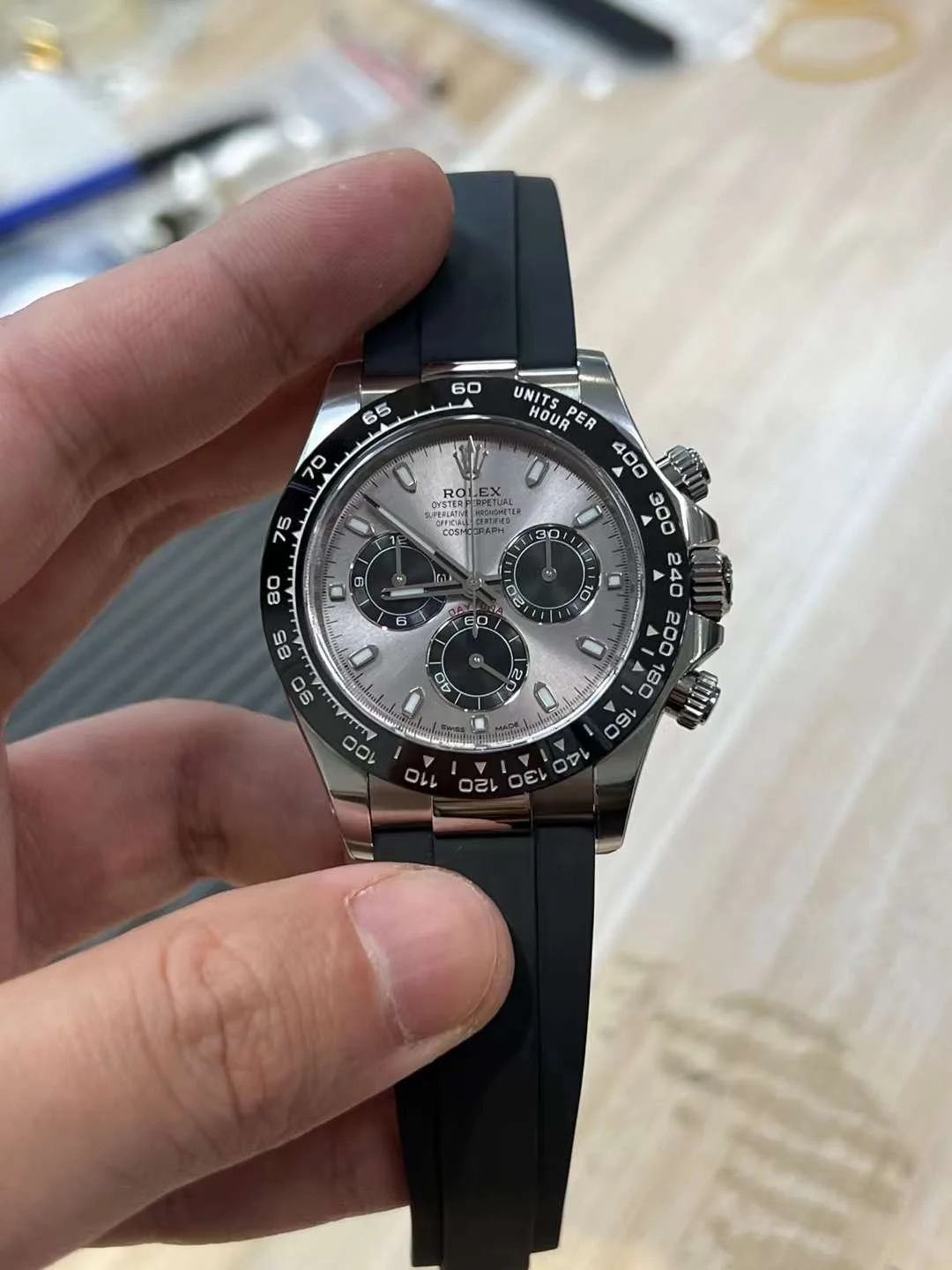 C Platinum Grey Adhesive