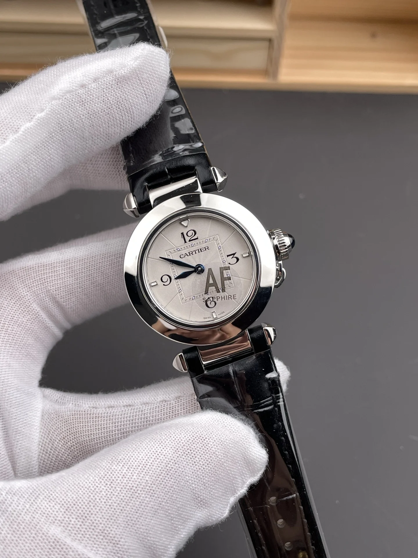 Cartier 30mm — photographed off the sweep