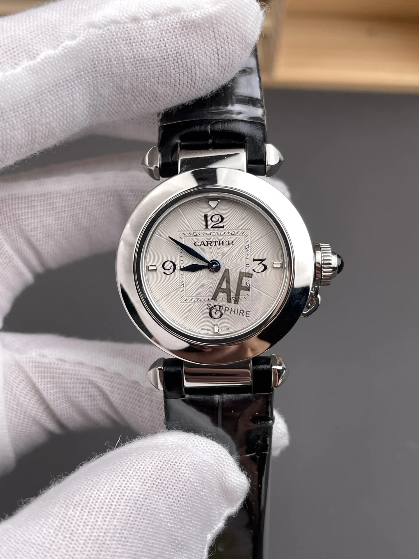 Cartier 30mm — photographed off the sweep
