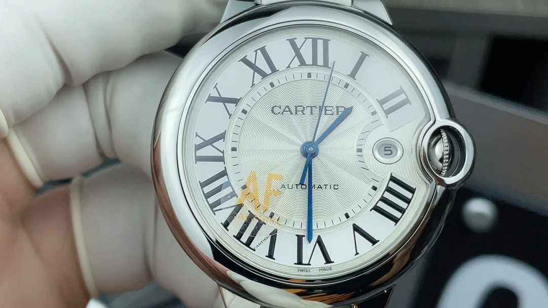 Cartier 42mm — photographed off the sweep