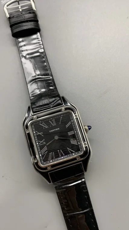 Cartier 43 × 31mm