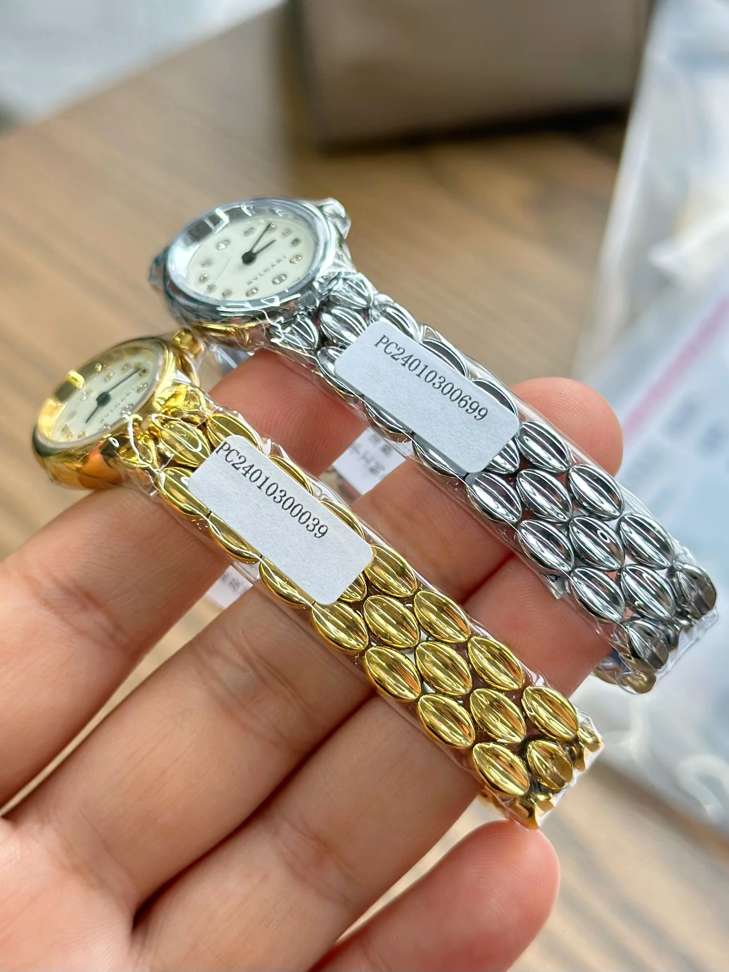 Cartier Ballon Bleu 27 × 20mm — photographed off the sweep