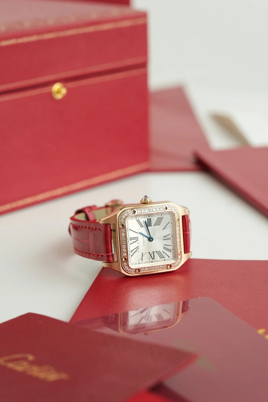 Cartier Ballon Bleu 28mm