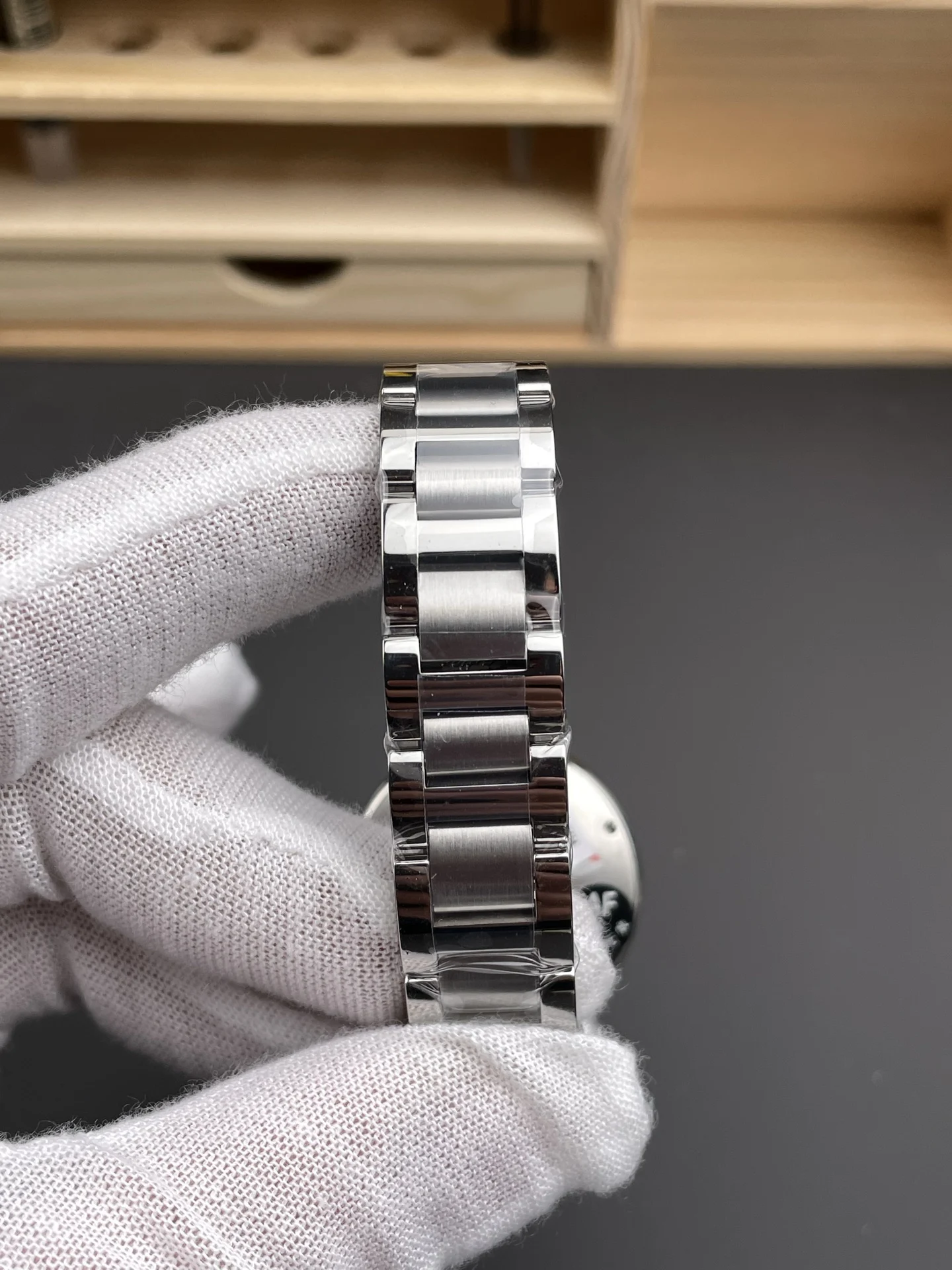 Cartier Ballon Bleu 33mm — photographed off the sweep