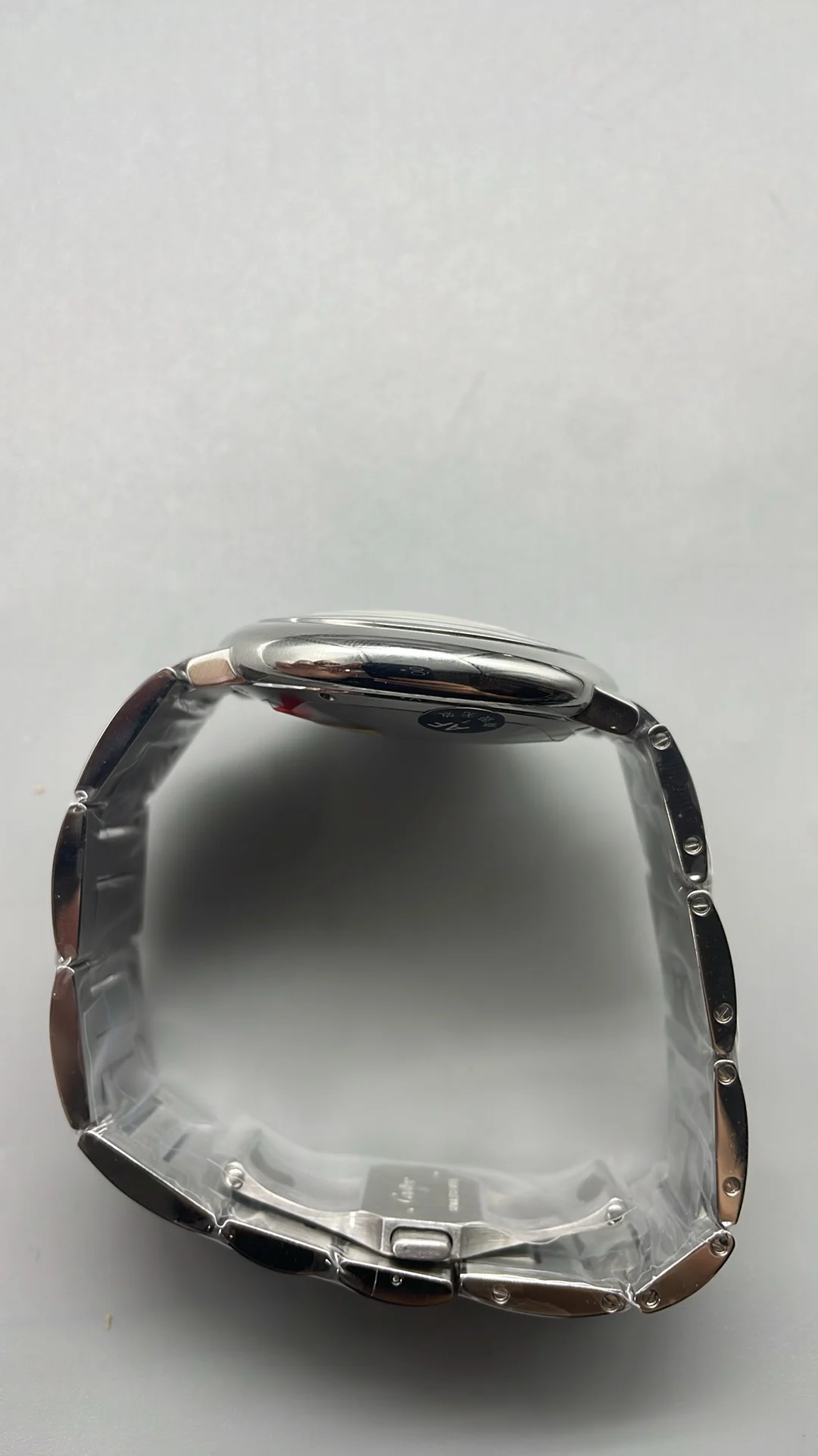 Cartier Ballon Bleu 42mm — photographed off the sweep