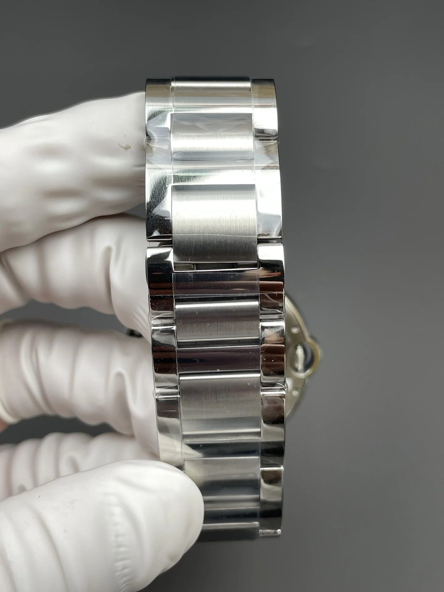Cartier Ballon Bleu 42mm — photographed off the sweep