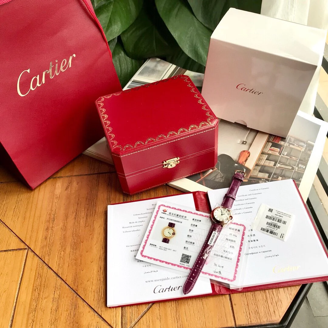 Cartier Ballon Bleu Diamond-Set 28mm