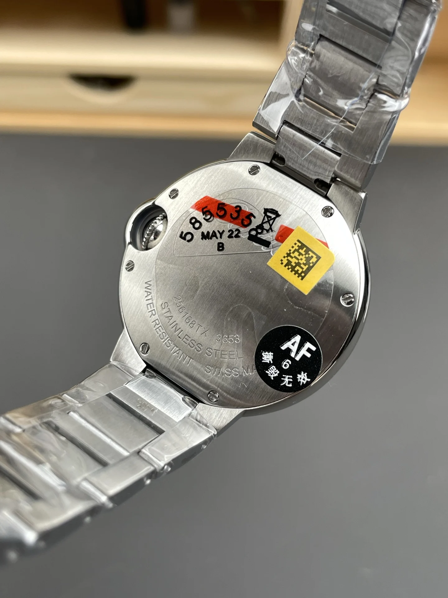 Cartier Ballon Bleu Diamond-Set 33mm — photographed off the sweep