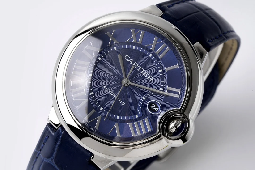 Cartier Ballon Bleu WSBB0025 — photographed off the sweep