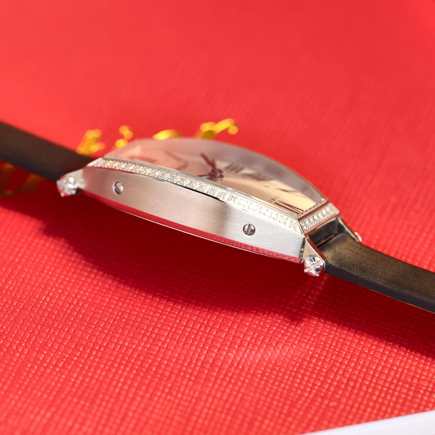 Cartier Black Dial Diamond-Set 21.5mm — photographed off the sweep