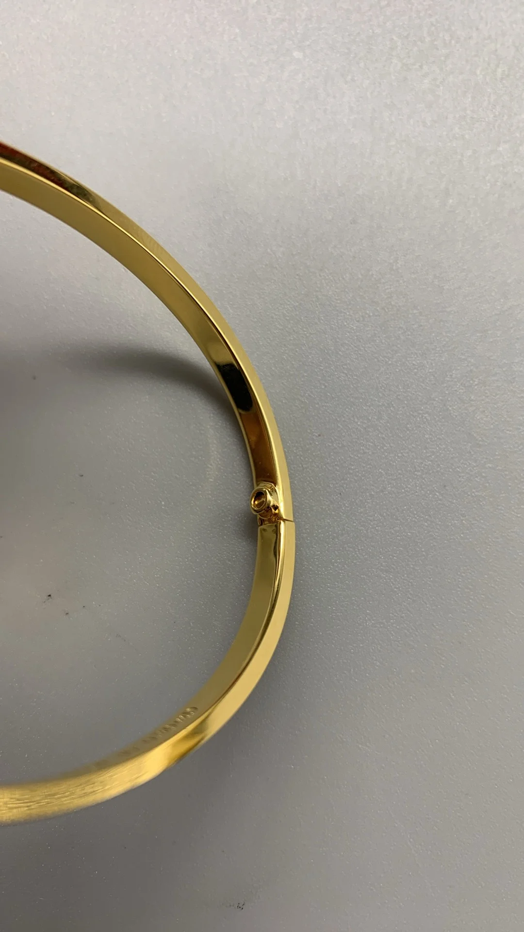 Cartier Bracelet, narrow version — photographed off the sweep