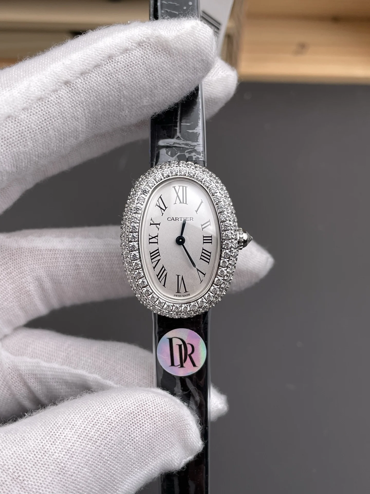 Cartier Diamond-Set 32mm — photographed off the sweep