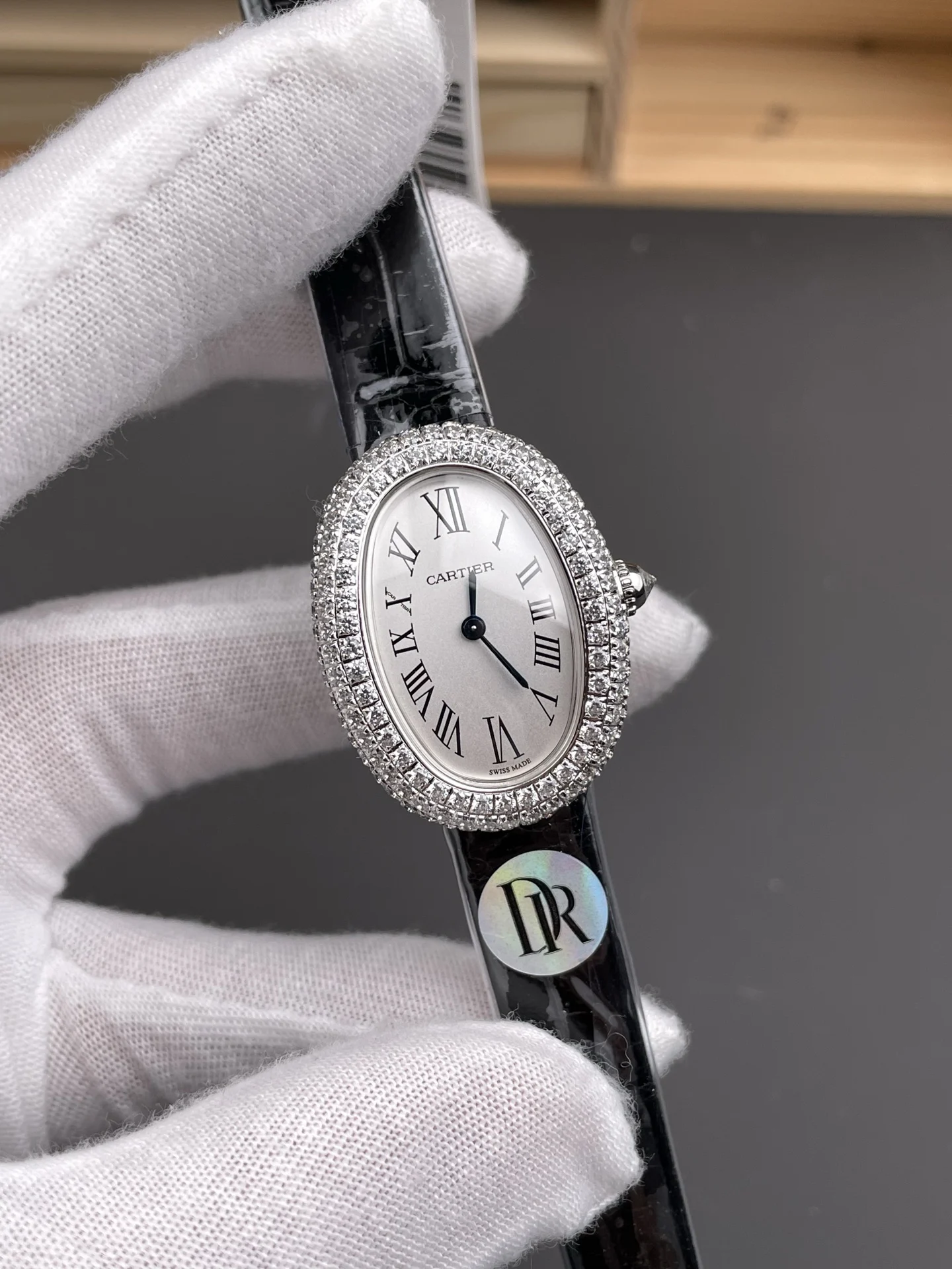 Cartier Diamond-Set 32mm — photographed off the sweep