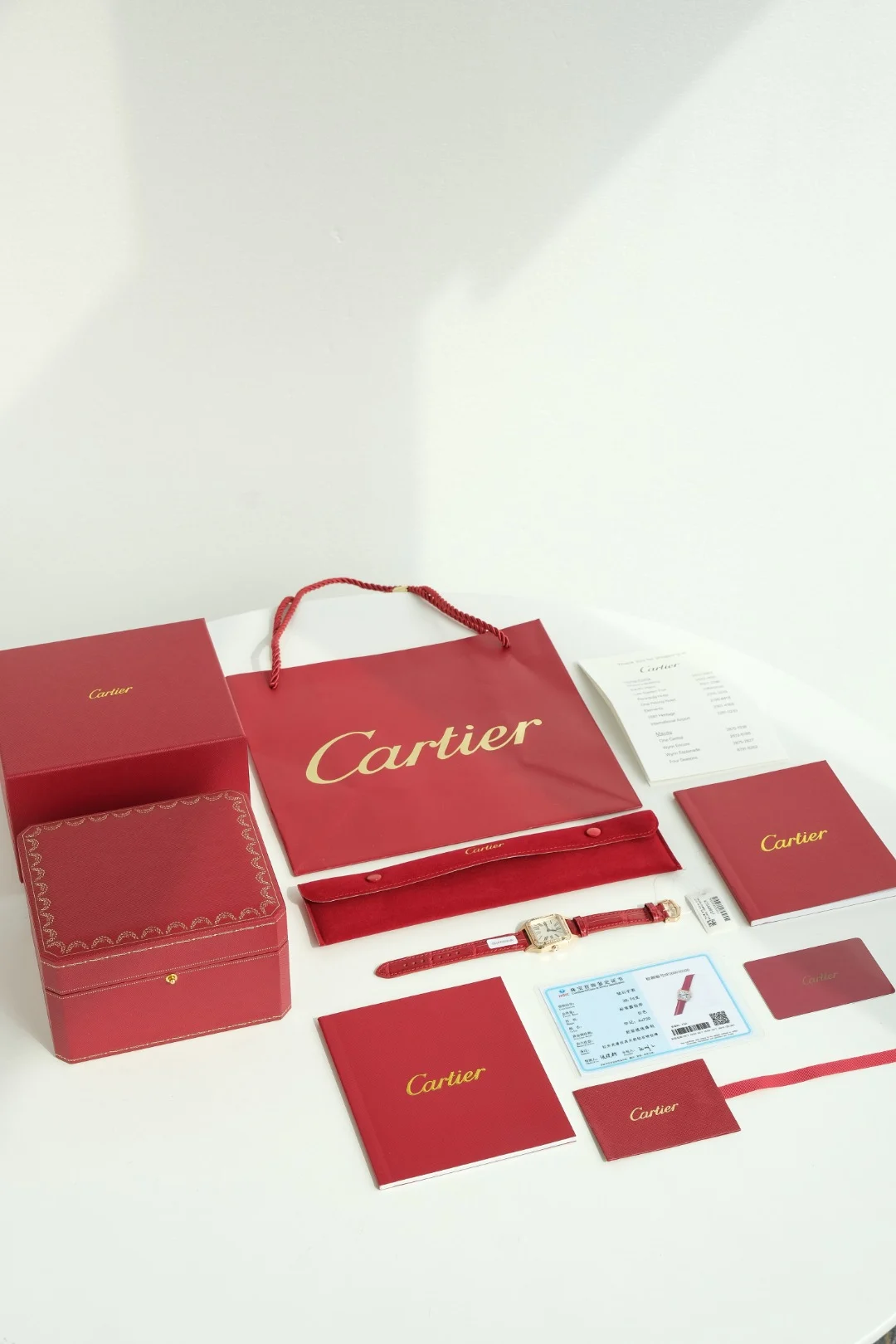 Cartier Important : Each watch must have a unique serial number